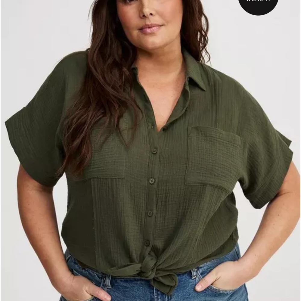 Torrid Green Button Down Cuffed Sleeve Blouse